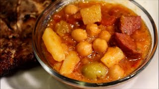 How to make Guineitos en Escabeche Pickled Green Bananas  Easy Puerto Rican Recipe [upl. by Eibbor850]