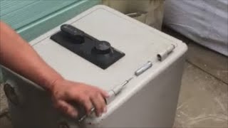 Breaking open a Safe A Sentinel 1330 Fire safe [upl. by Beverley]