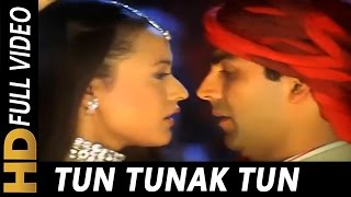 Tun Tunak Tun  Richa Sharma  Hera Pheri 2000 Songs  Akshay Kumar [upl. by Anilejna576]