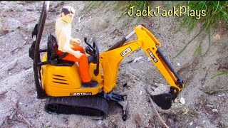 Bruder JCB Micro Excavator Toy UNBOXING  Digging Skits  JackJackPlays [upl. by Dona]