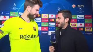 Periodista brasileño entrevista a Piqué en Catalán [upl. by Ignatia212]